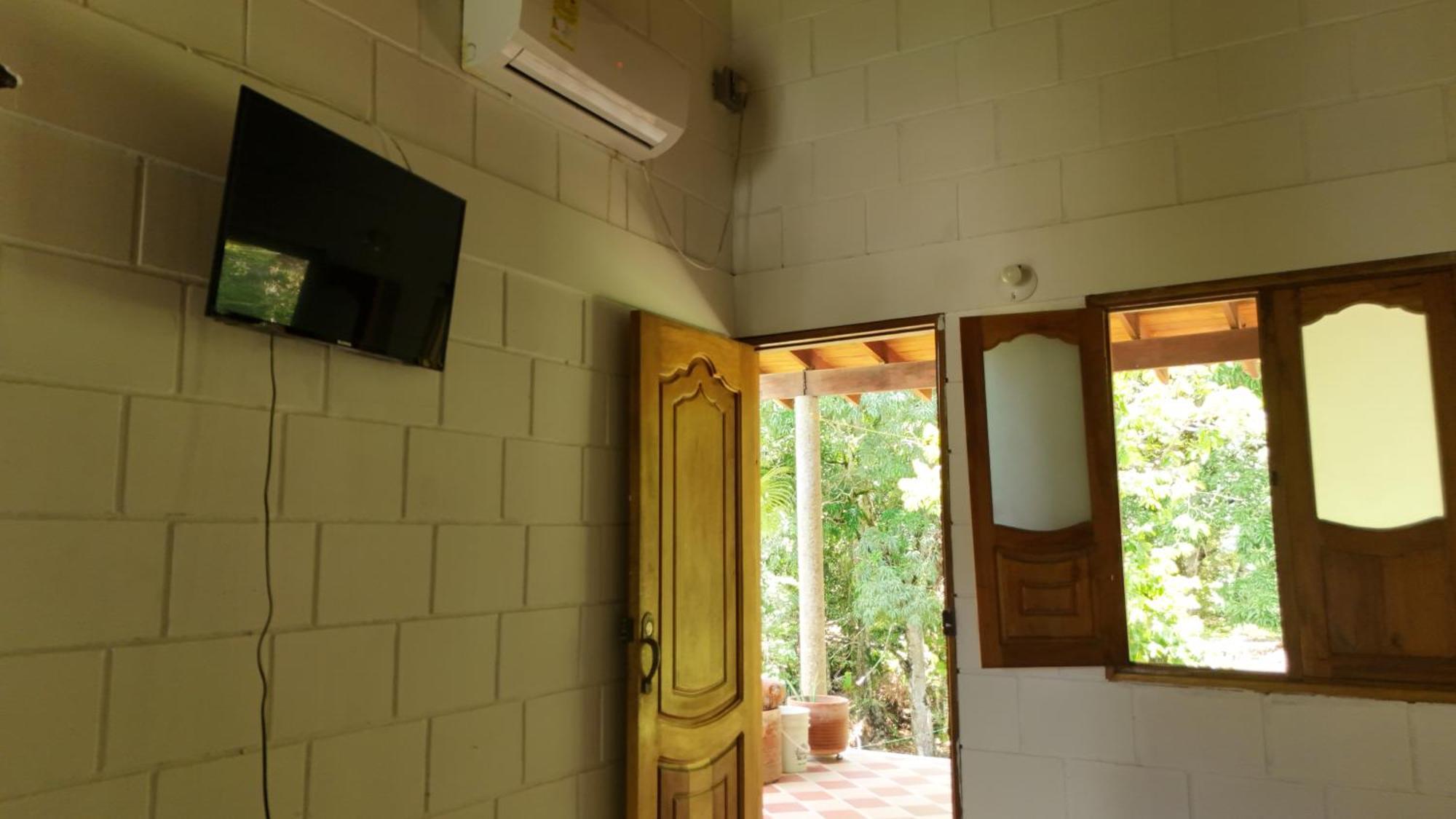 Hotel Campestre Las Cavernas La Mesa Norte エクステリア 写真